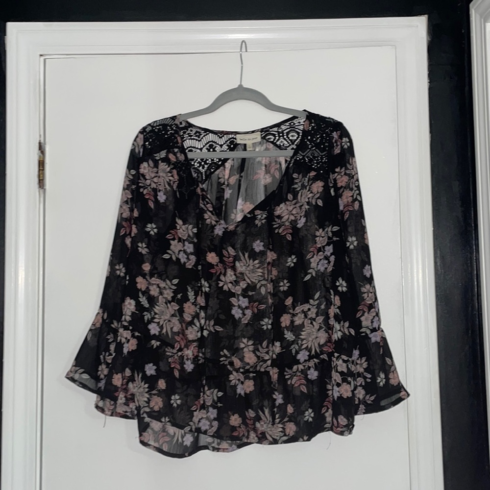 Belle Du Jour floral blouse